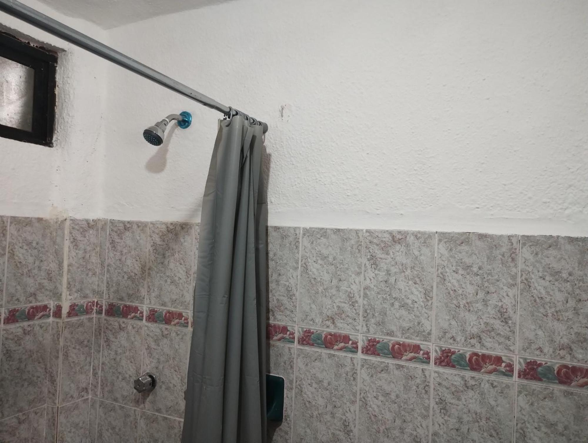 Casa De Huespedes Los Santos Канкун Экстерьер фото