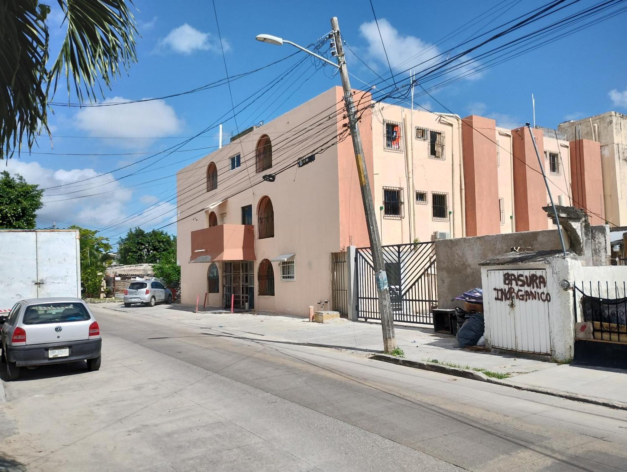 Casa De Huespedes Los Santos Канкун Экстерьер фото