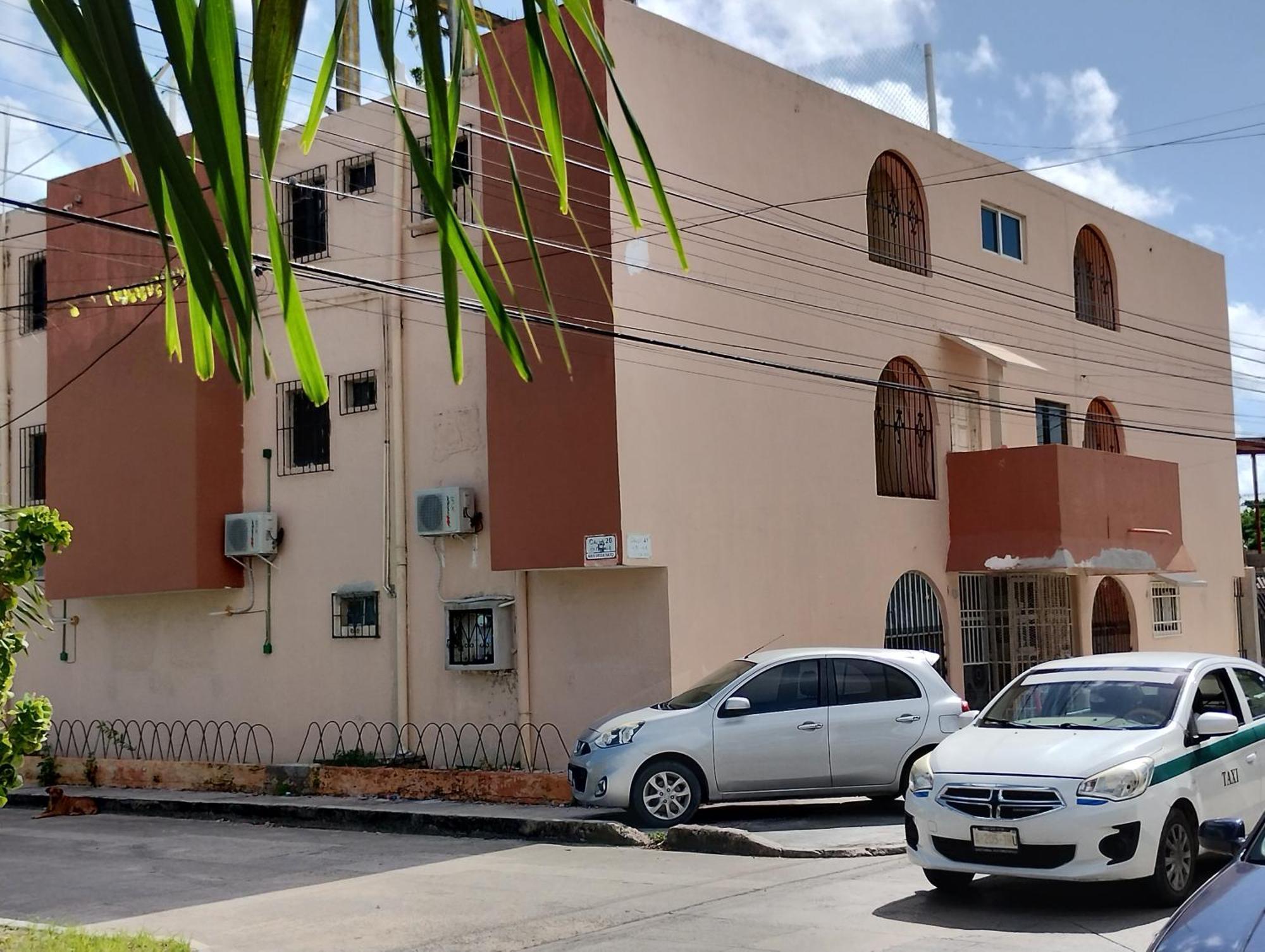 Casa De Huespedes Los Santos Канкун Экстерьер фото